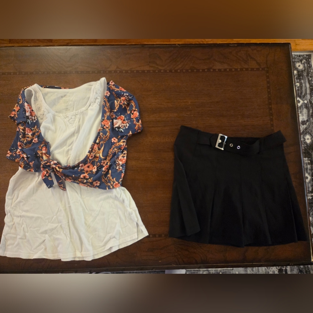 girl XL black skirt and layered top